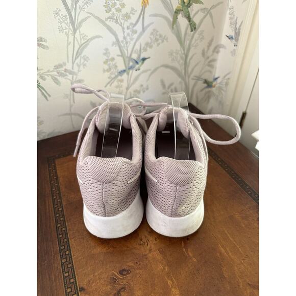 Size 7 - Nike Tanjun Lilac 2017 - 812655-605 - Picture 3 of 9